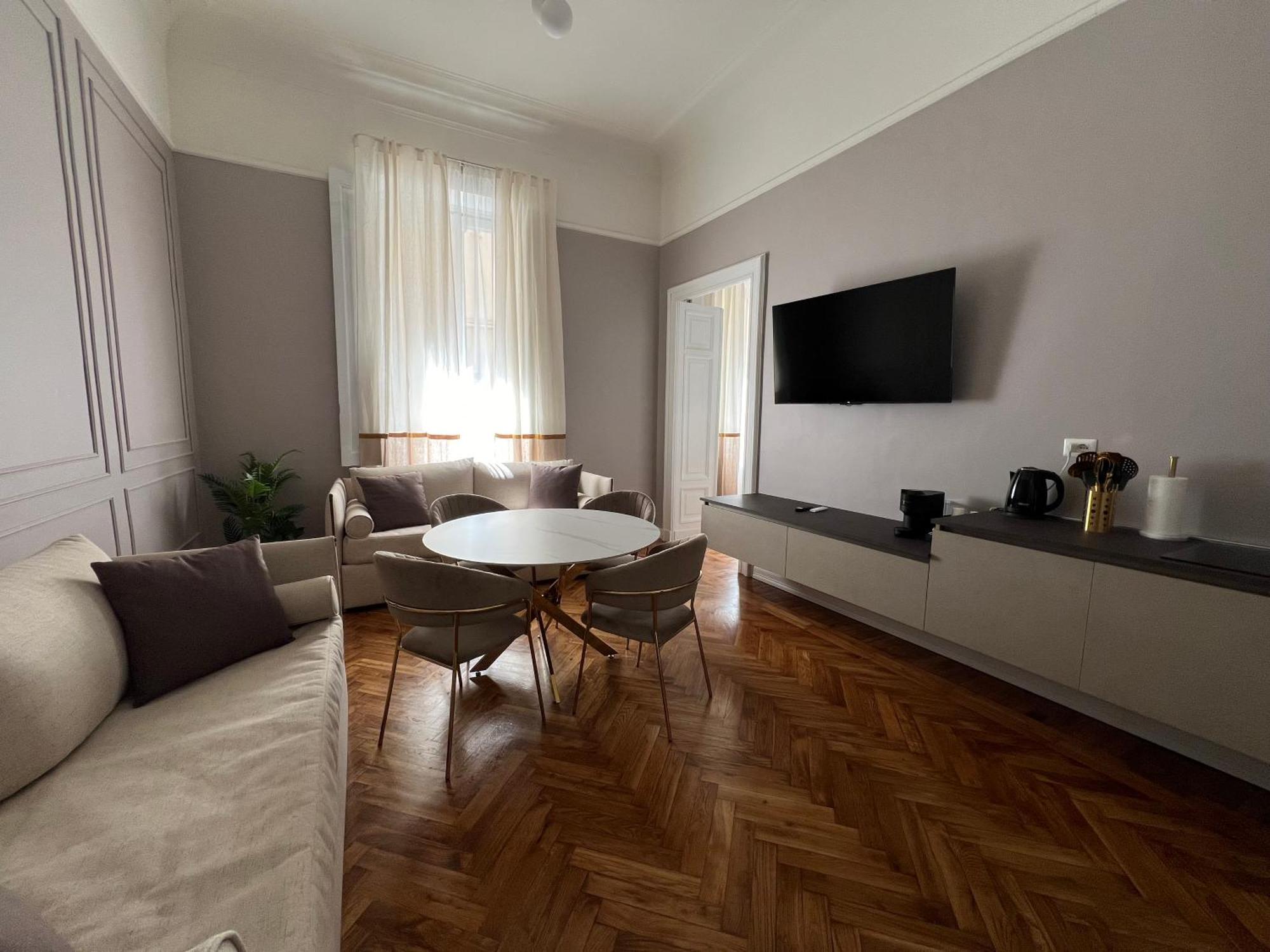 Turin Central Cavour المظهر الخارجي الصورة